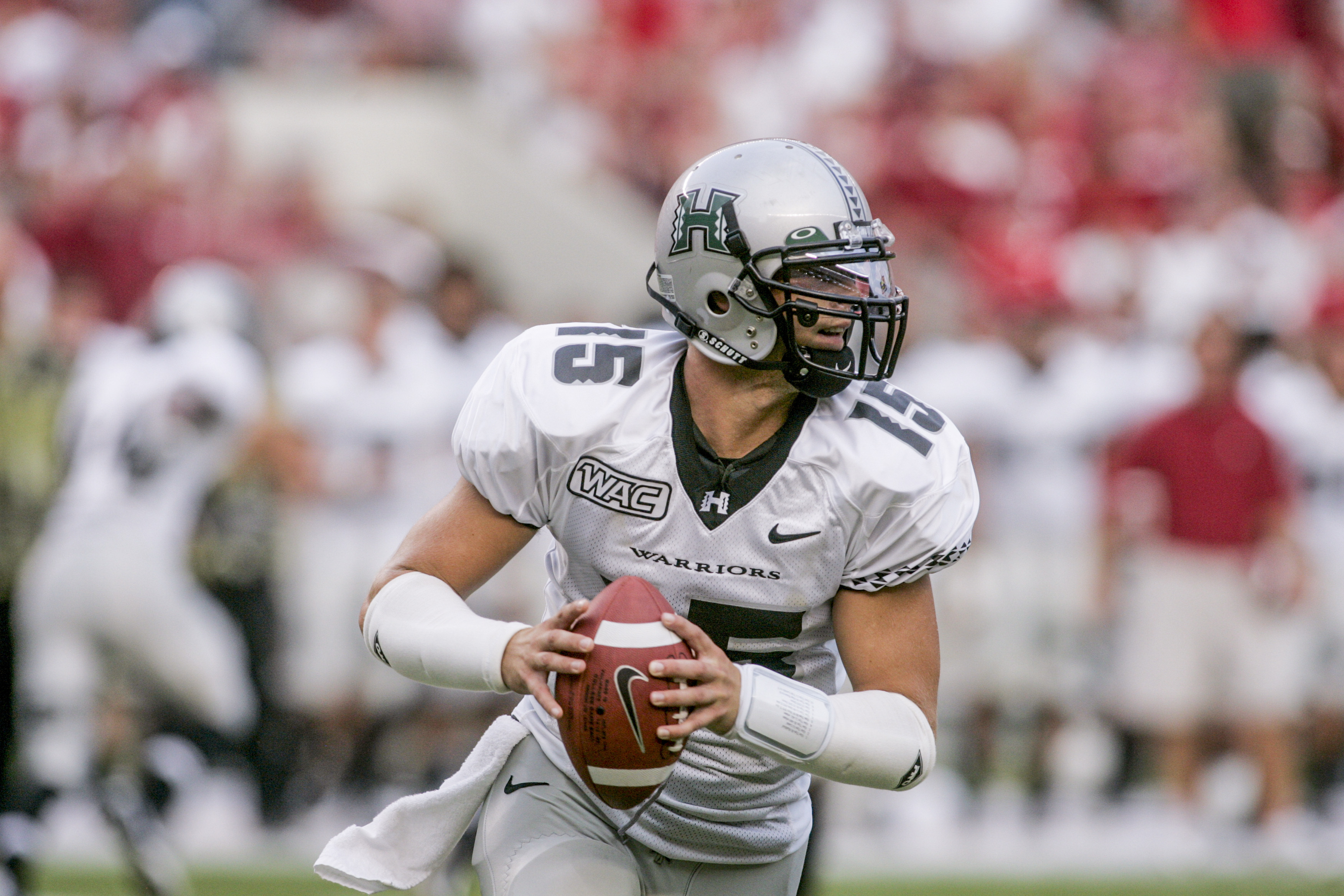 Brennan's Hawaii totals: 14,193 passing yards, with 131 TDs.